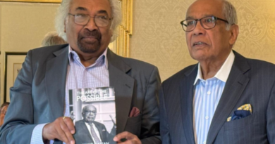 Dr Javad Hassan’s autobiography ‘The Art of the Possible’ launched