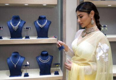 Dhanteras sees strong demand for gold, silver ornaments; traders expect sales to surpass last year’s level