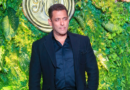 Salman Khan looks dashing at ‘Hum Aapke Hain Koun’ reunion during Barjatya wedding bash
