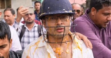 Abhishek Banerjee heckled on his way to Sonarpur; slapped, eggs thrown at him