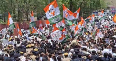 Congress Workers Clash With Police During NEET Protest March in Jaipur, Demand Minister Dharmendra Pradhan’s Resignation Congress Workers Clash With Police During NEET Protest March in Jaipur, Demand Minister Dharmendra Pradhan’s Resignation