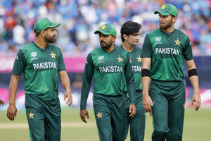 Pakistan recall big guns for ODIs against Australia