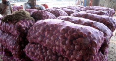 TN govt plans to sell onions at subsidised rates through ration shops