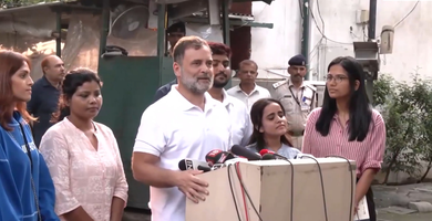 Rahul holds press meet with student protestors, says they defended the ‘idea of India’