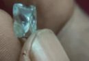 MP: Farmers strike 4.70-carat diamond worth Rs 15 lakh in Panna mine
